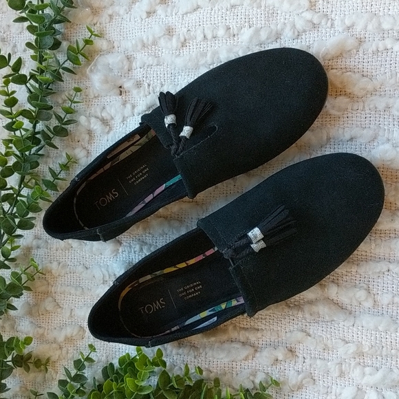 Toms Women's 9.5 Black Suede Kelli Kelly Tassel Mini Wedge Loafer Flats - Picture 5 of 11